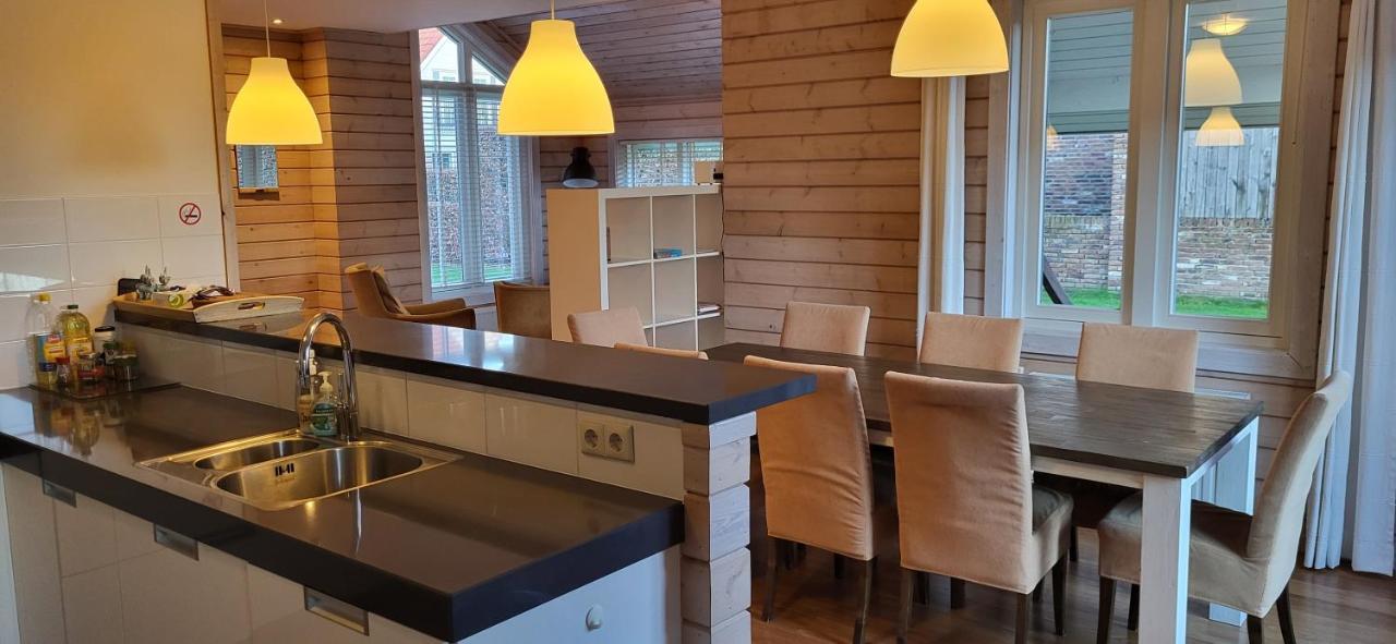 The Black House - Luxurious Holiday Villa Zeewolde Buitenkant foto