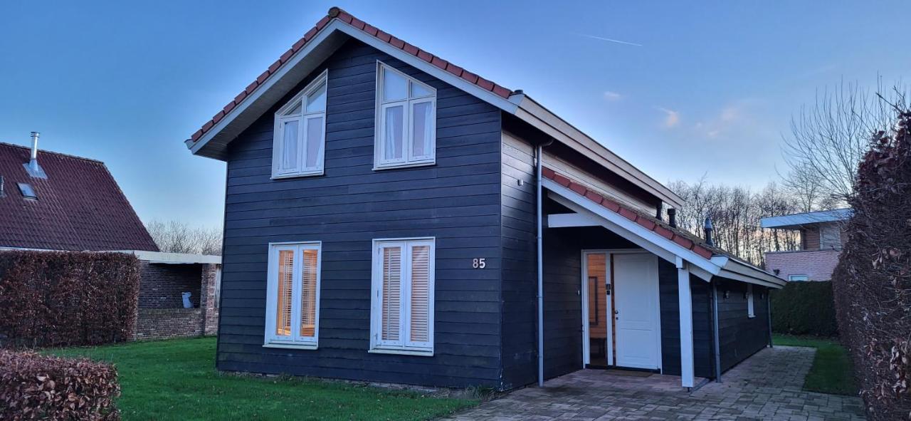 The Black House - Luxurious Holiday Villa Zeewolde Buitenkant foto